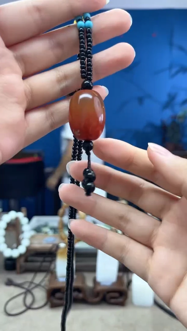 玛瑙/玉髓颈饰未镶嵌1