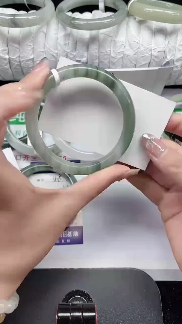 未镶嵌手镯石英质玉369-59/60