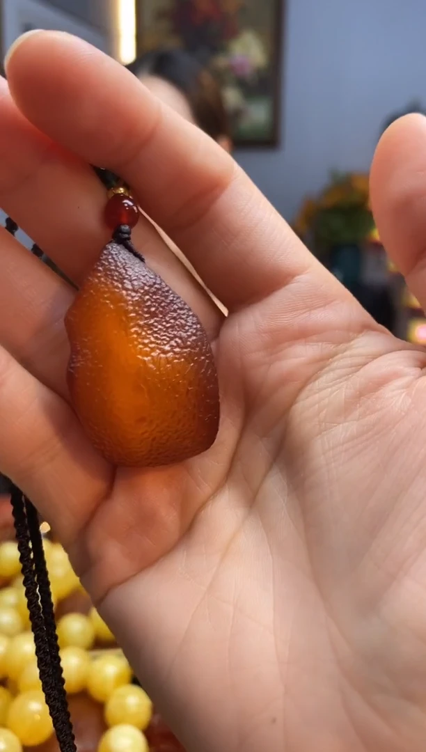 琥珀颈饰未镶嵌吊坠