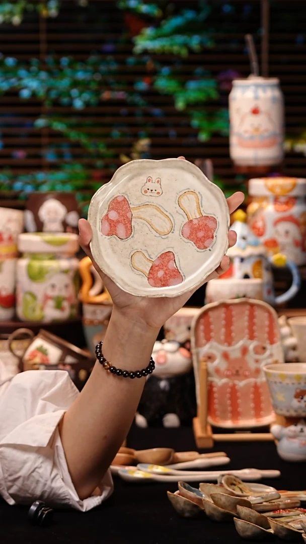 其他景德镇釉下彩手绘设计师款陶瓷
