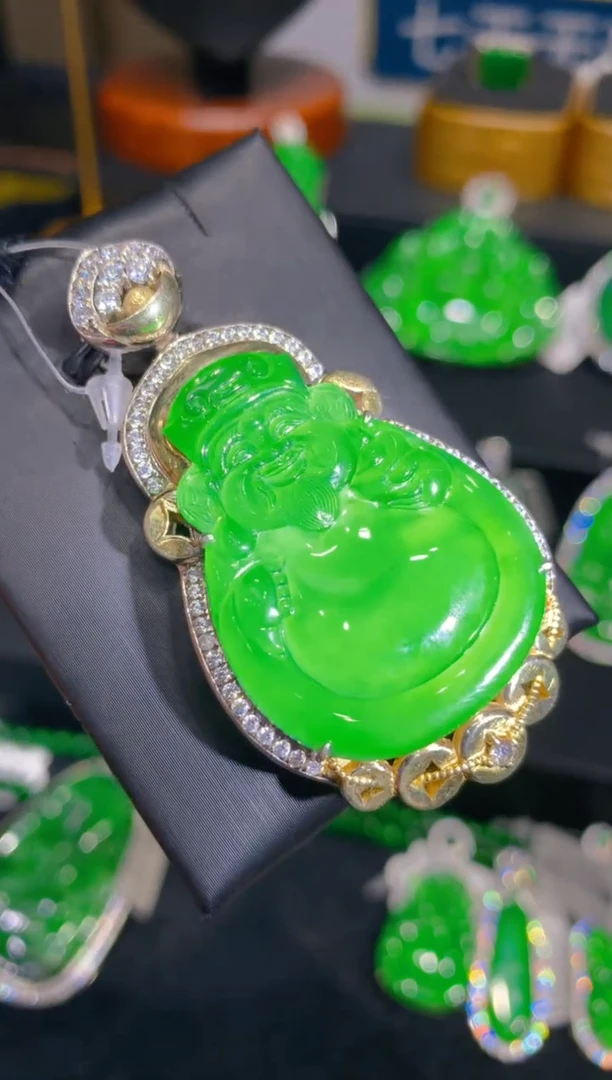 【闪购商品】翡翠颈饰银S925镶嵌82一季