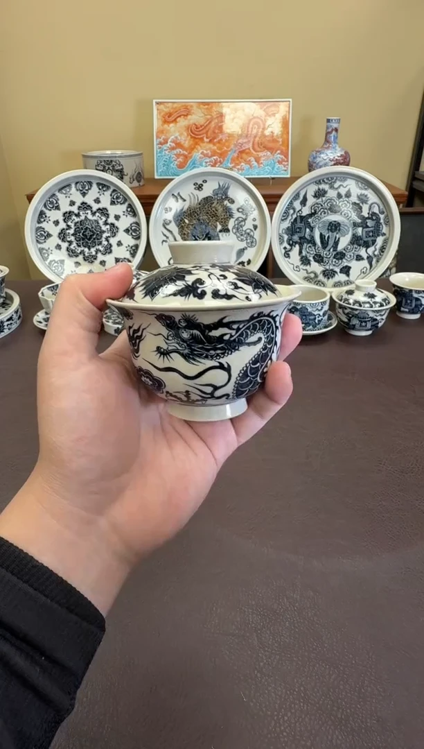 二号釉1351龙纹元宝盖碗