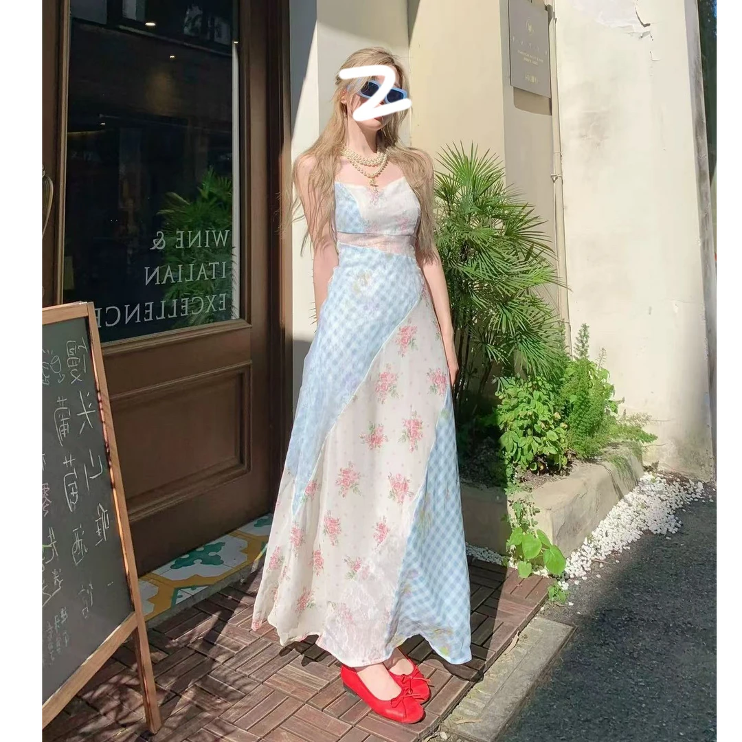 法式2025新款蓝格碎花连衣裙镂空蕾丝拼接吊带裙收腰显瘦长裙