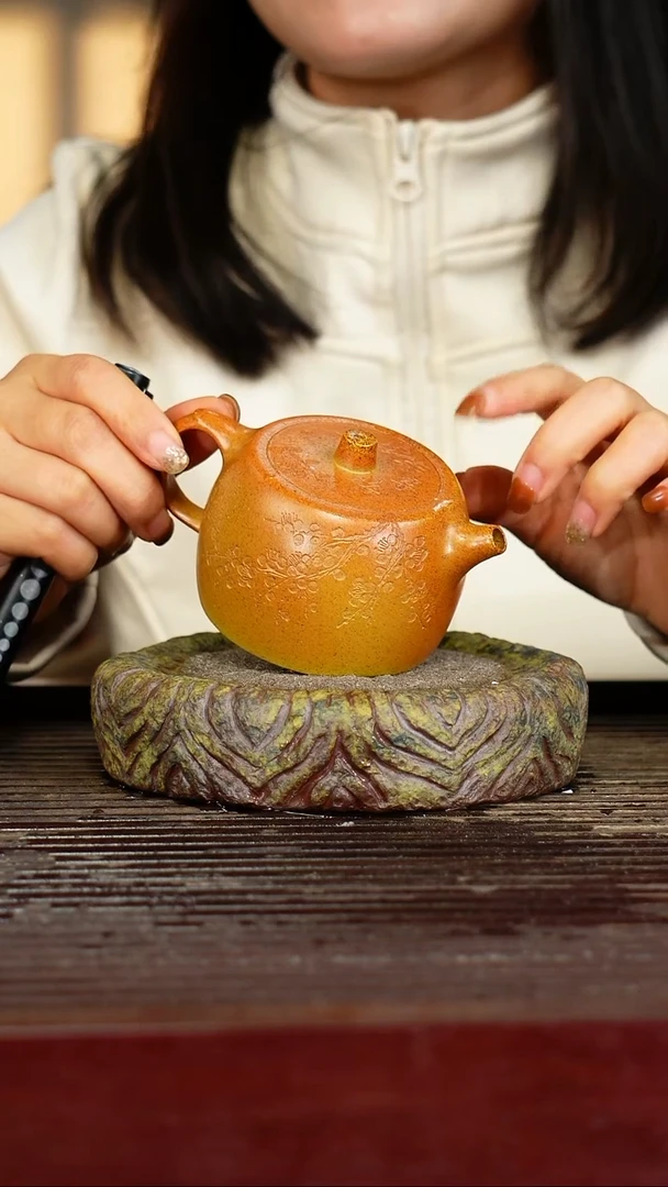 宜兴原矿紫砂壶茶壶宜兴原矿紫砂壶茶壶180C
