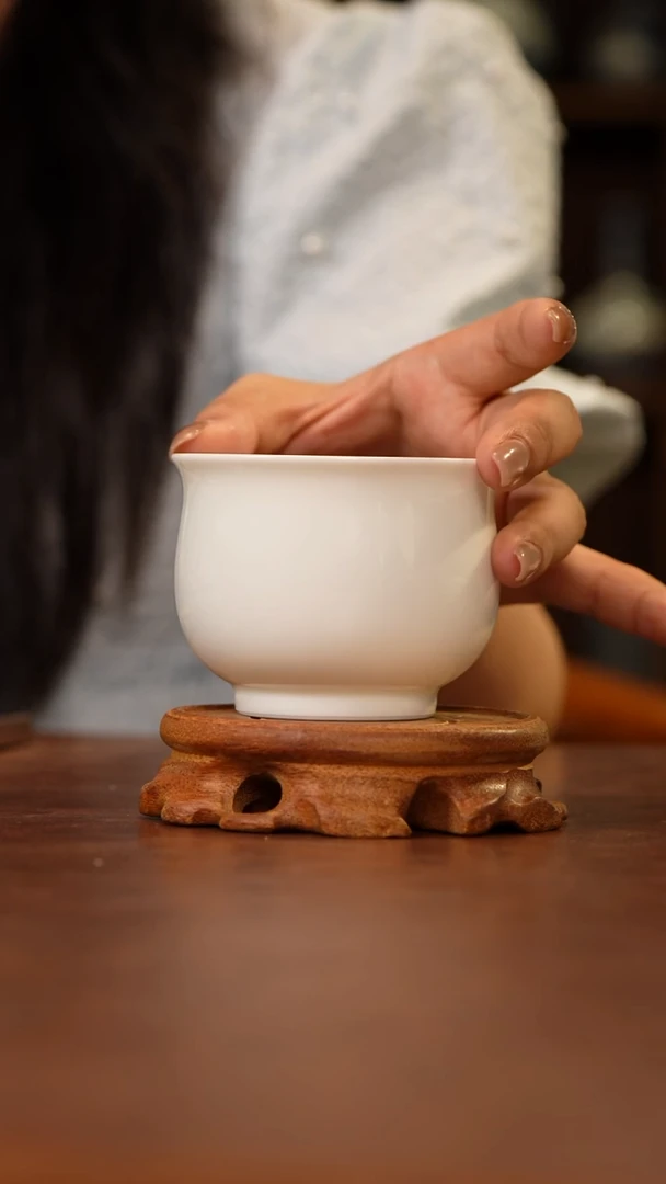 景德镇纯手工白胎高炉式杯