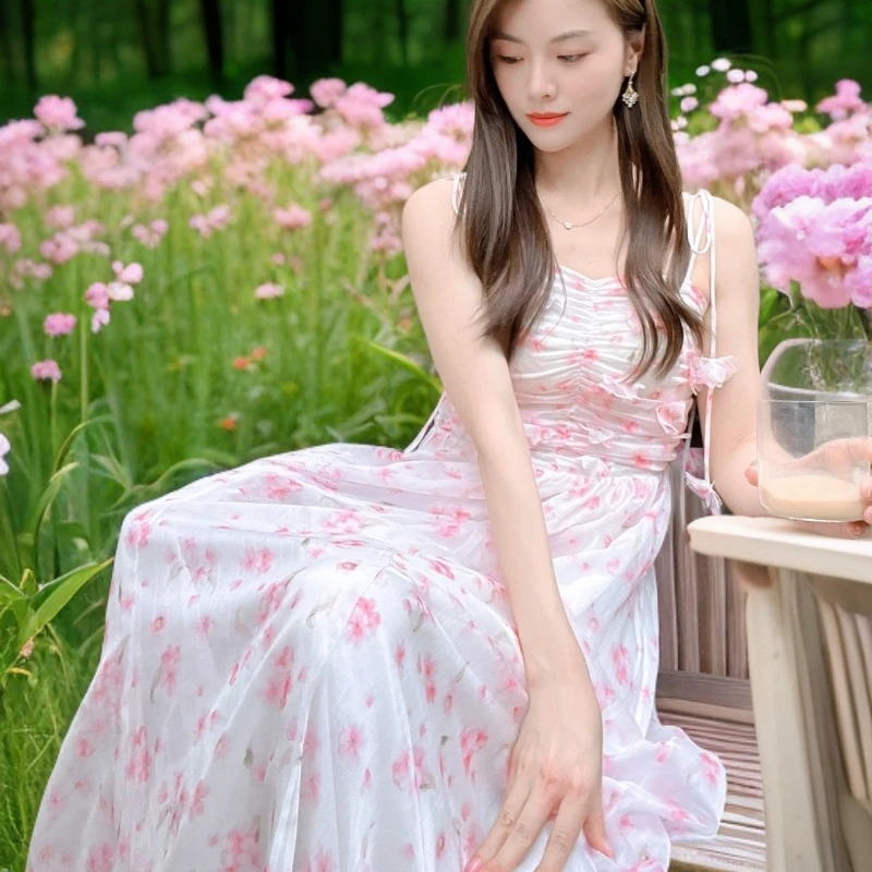 千语栀【浪漫樱花湖】吊带碎花连衣裙女款爆款2025新款夏季连衣裙女