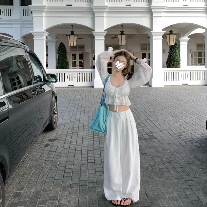 蕾丝刺绣灯笼袖V领绑带防晒罩衫女夏