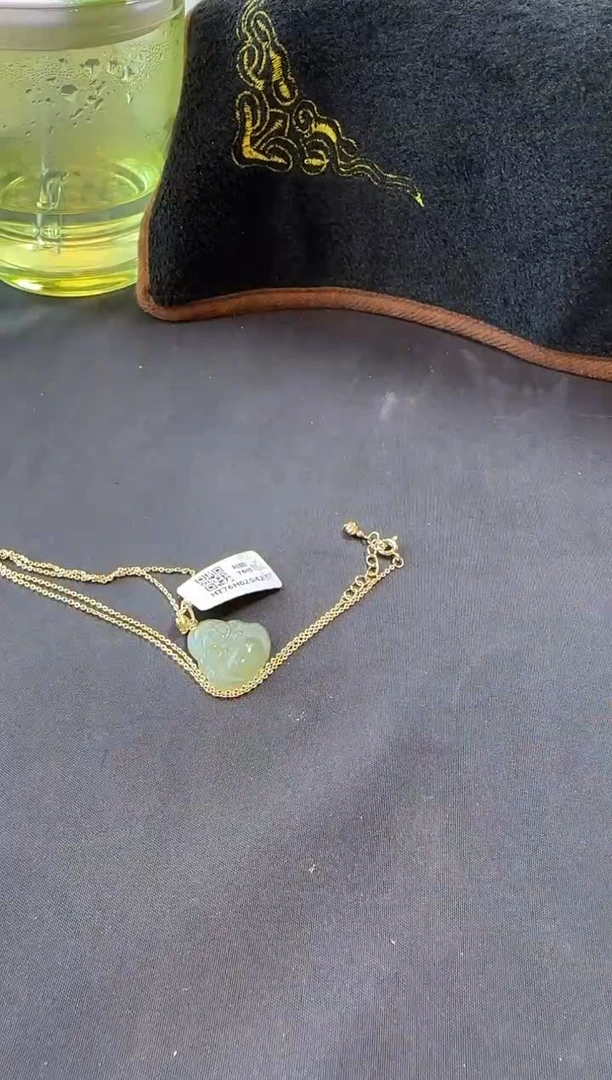 吊坠(赠链)18K金镶嵌和田玉靳***较和田76号