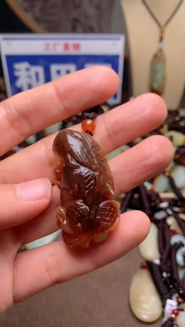 【闪购商品】和田玉颈饰未镶嵌1