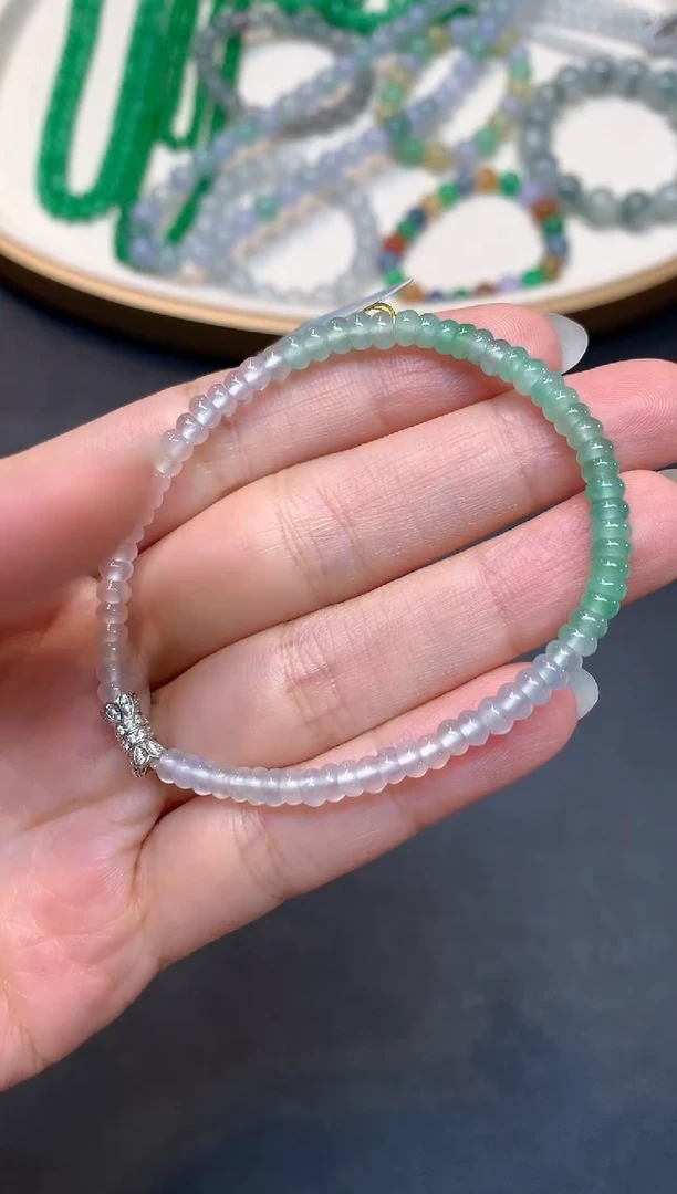 未镶嵌手串翡翠W889|2999