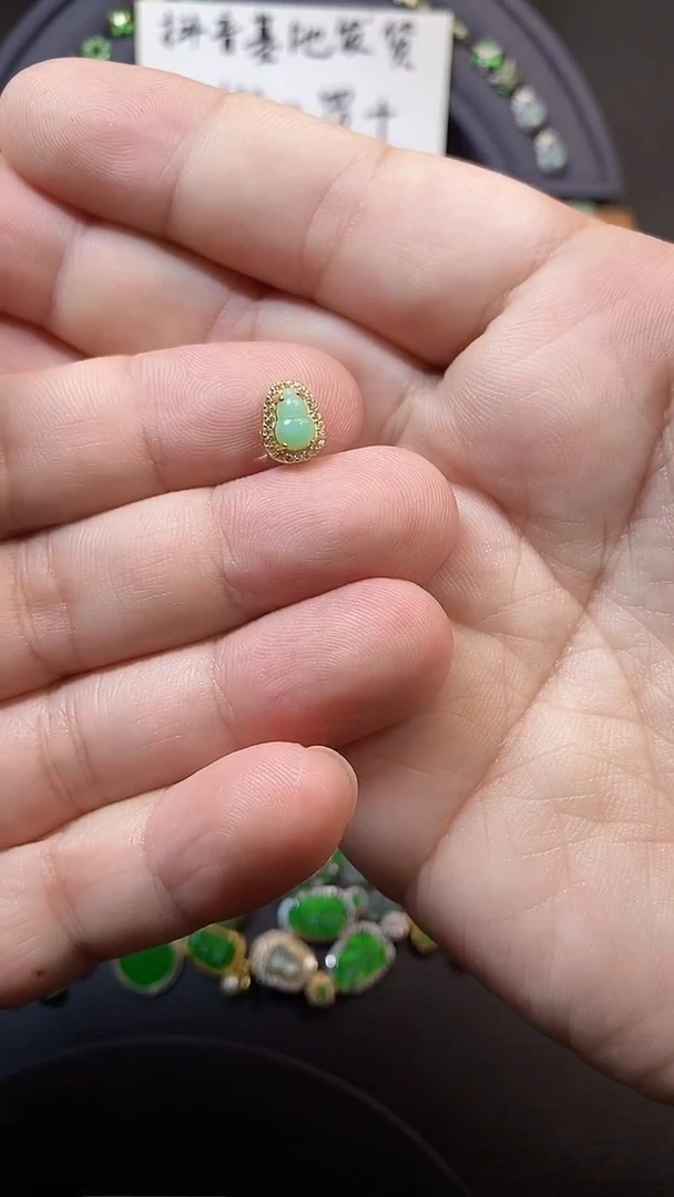 颈饰银S925镶嵌翡翠1