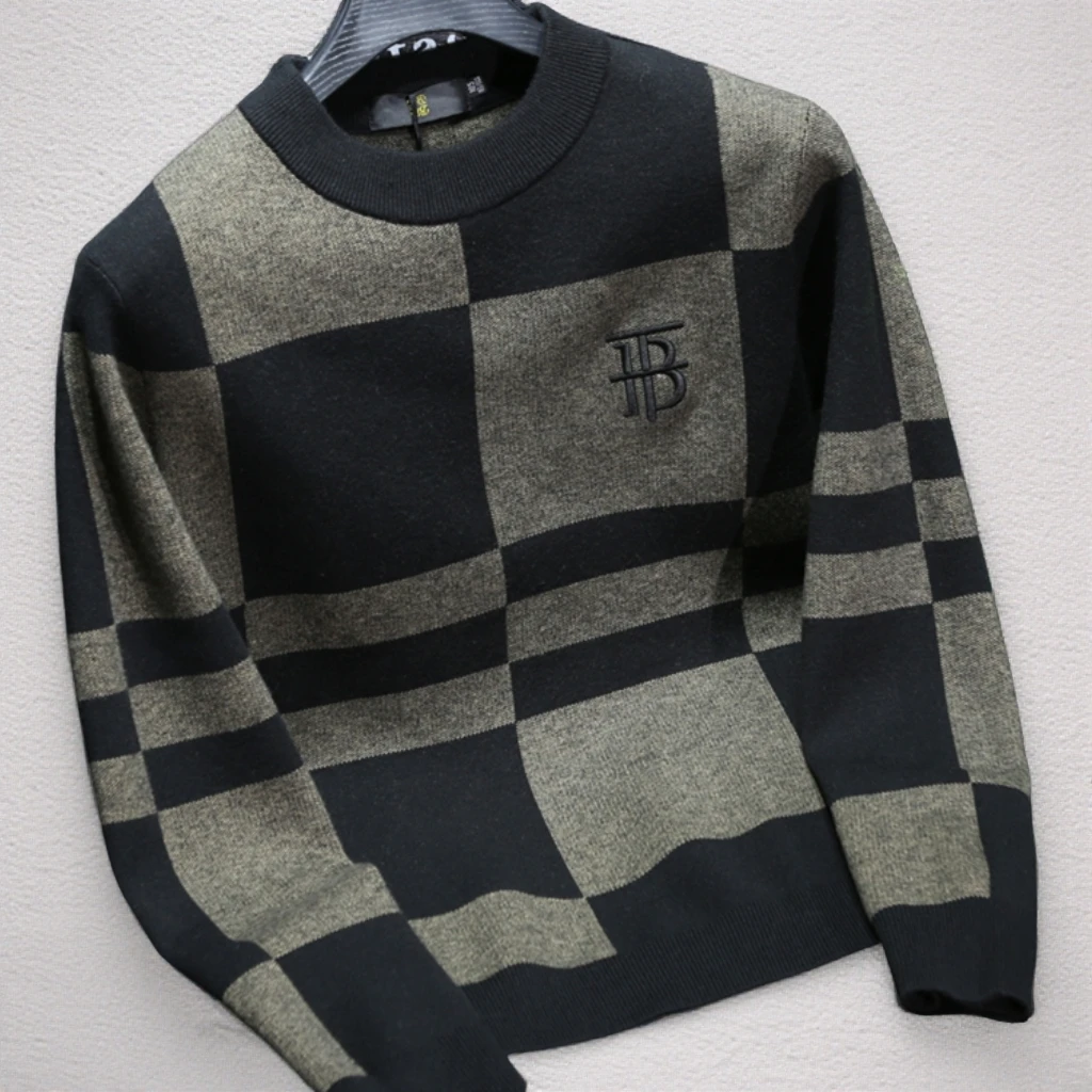 DUCHESDEBEN/杜切得比秋冬季新款男士时尚刺绣圆领修身毛衣打底衫