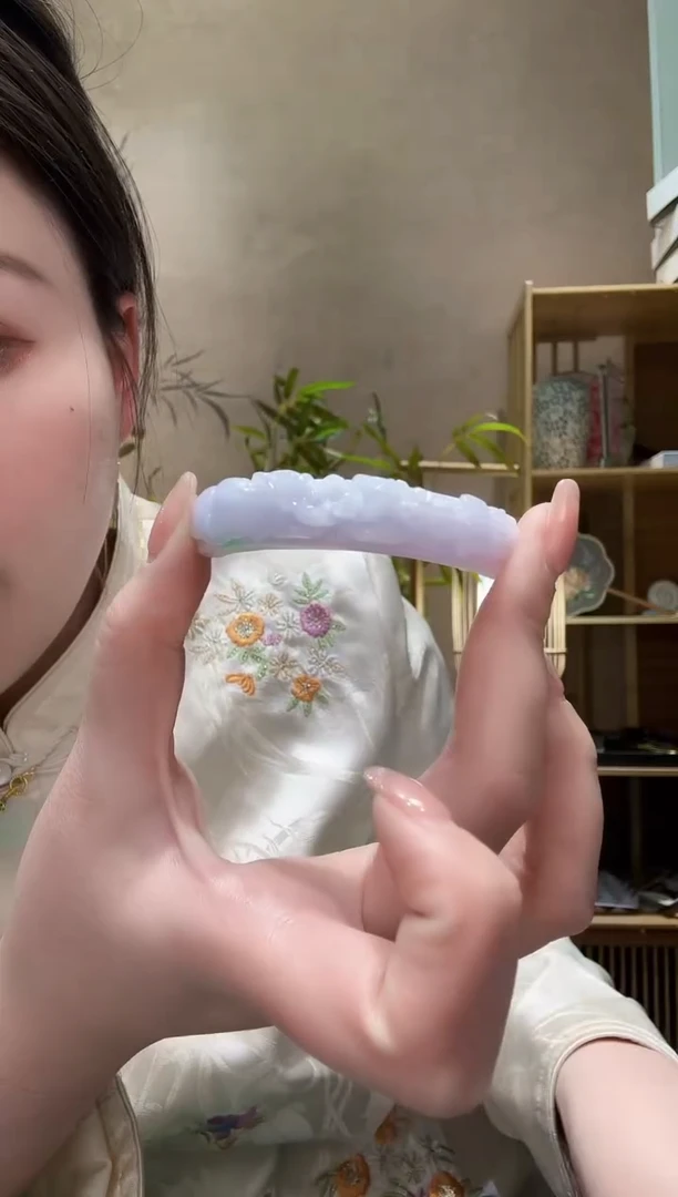 【闪购商品】翡翠颈饰未镶嵌手牌