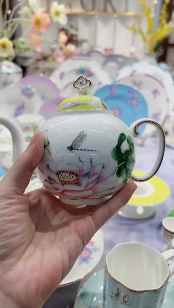 【闪购商品】36%以上骨粉骨瓷圆壶