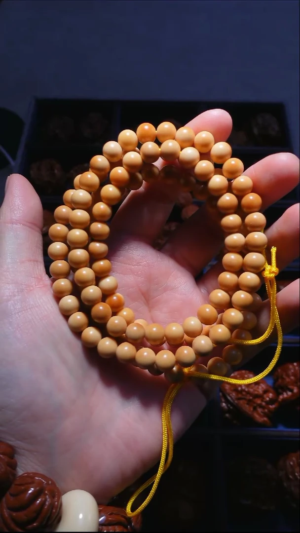 手串白玉菩提8左右老料白玉圆珠脖挂默认微瑕