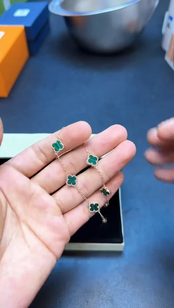 瓷片全新正品一件不留@@WE1311