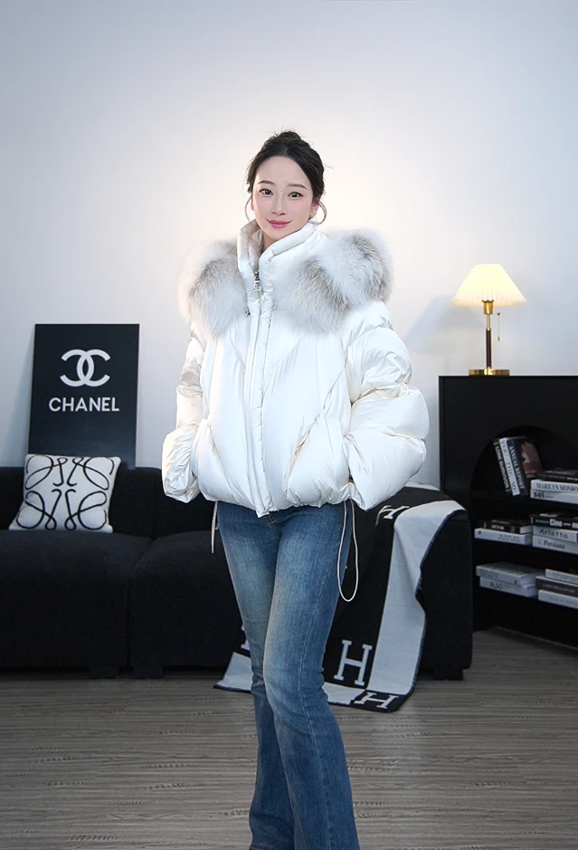 2024高奢气质中长款爆款鹅绒服加厚收腰冬季连帽时尚羽绒服女士