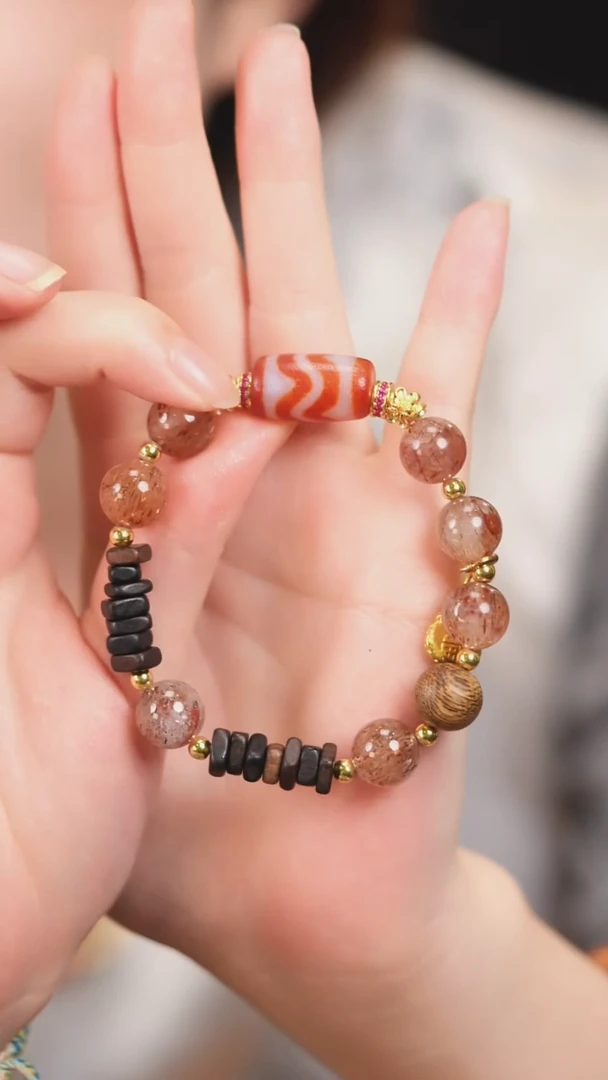 玛瑙/玉髓（覆膜）颈饰未镶嵌传世珠宝