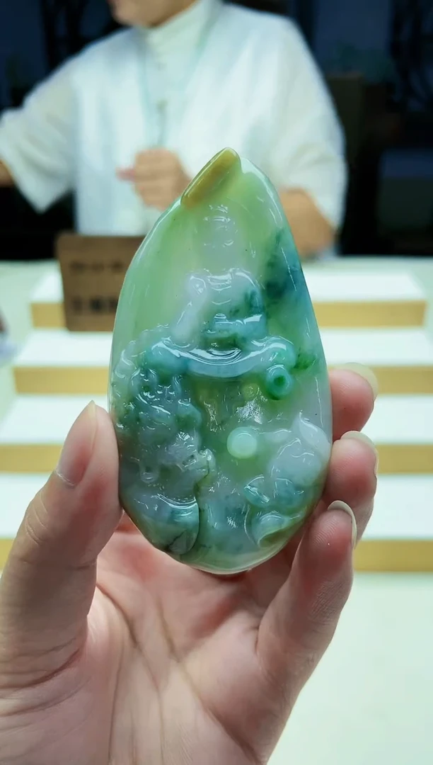 颈饰未镶嵌翡翠09120342