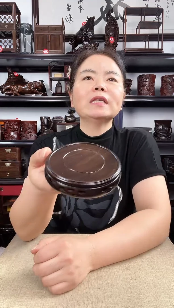 木镂空9公分老李红木工艺品