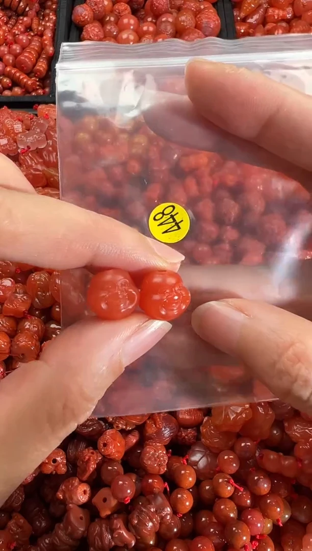 【闪购商品】南红玛瑙颈饰未镶嵌1