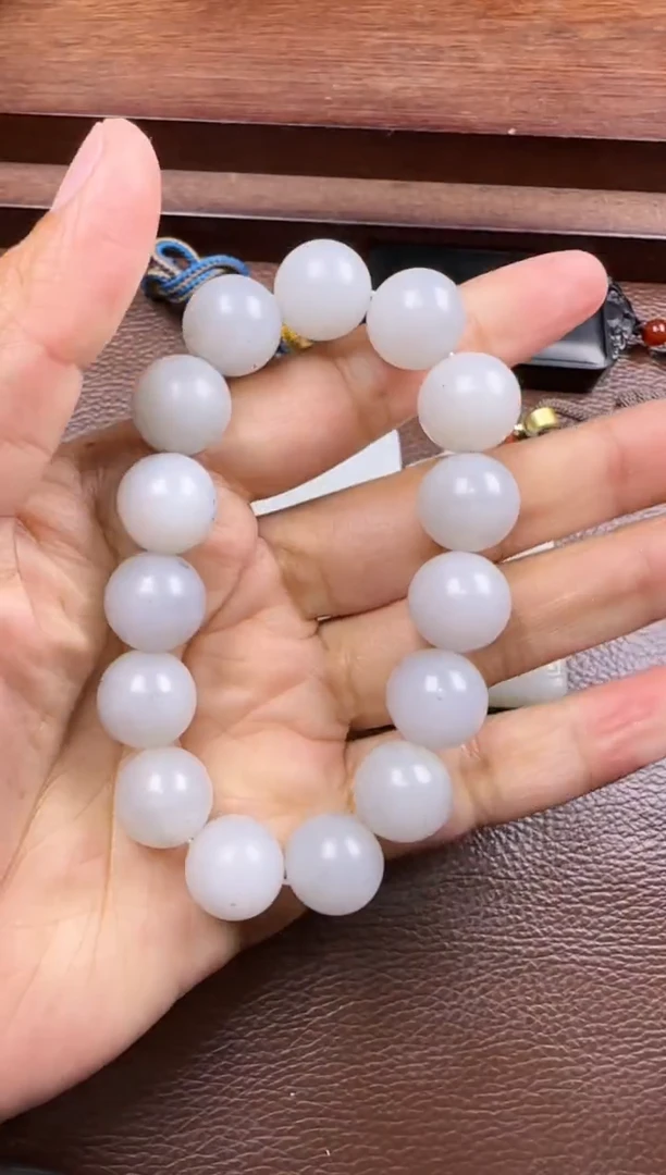 未镶嵌和田玉挂件和田玉手串