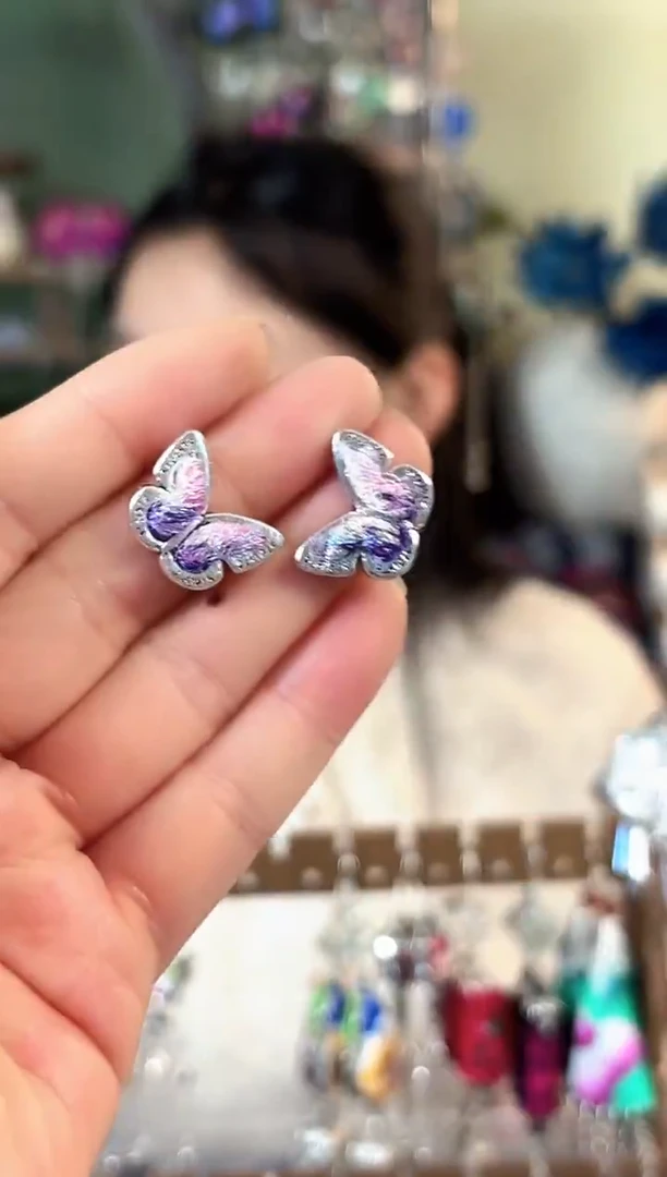 彩云南阁非遗老绣苗银饰品168