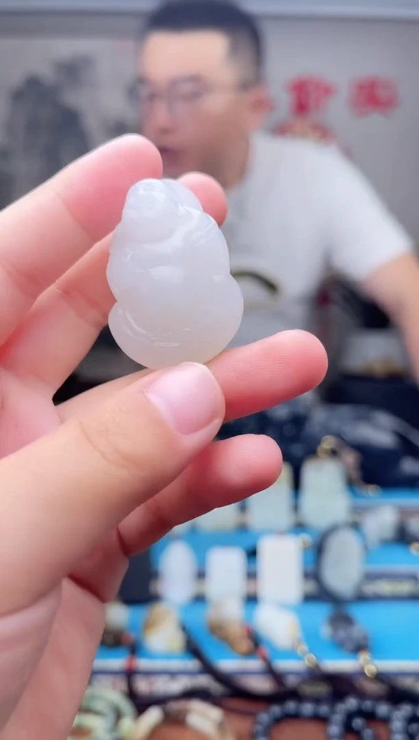 和田玉未镶嵌挂件1