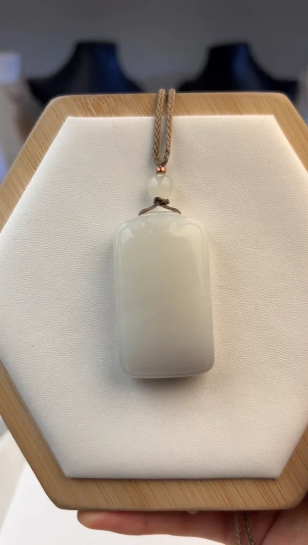 吊坠(不含链)未镶嵌和田玉4980