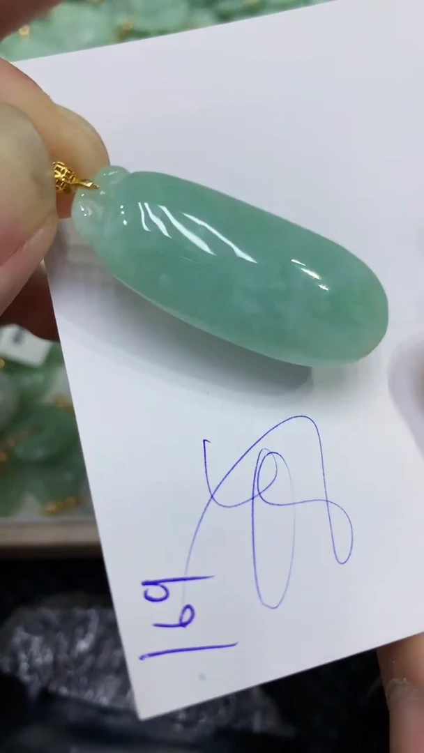 颈饰未镶嵌翡翠缅甸A货翡翠