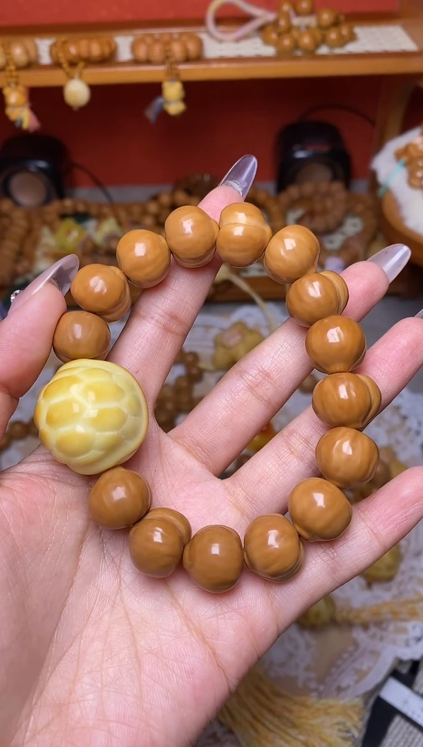 把件猴头核桃全品无暇屁桃➕富甲手串