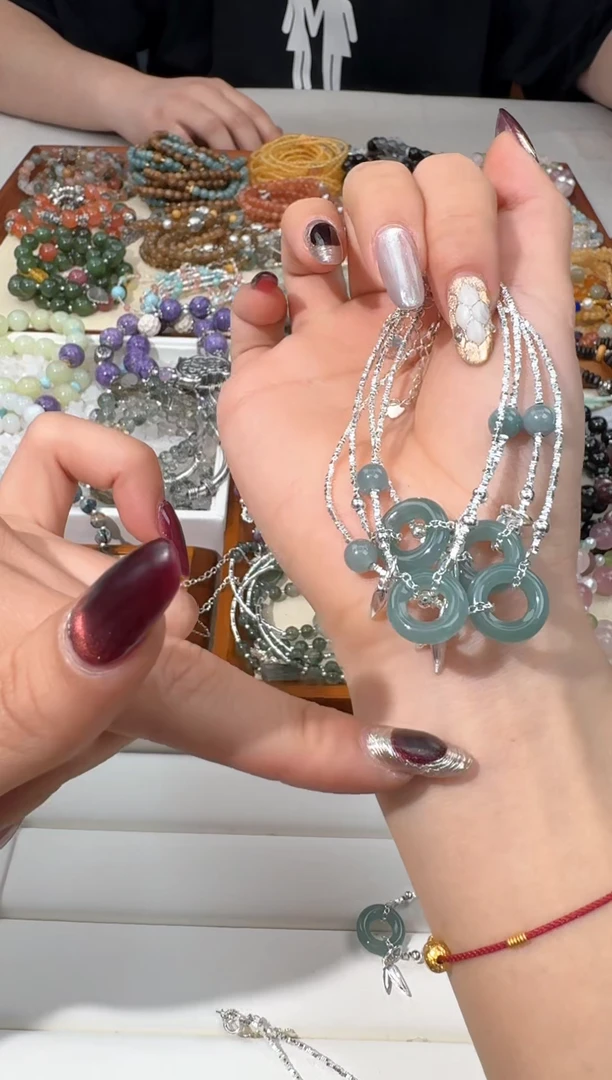 【闪购商品】翡翠手链银S925镶嵌B004翡翠平安扣碎银款