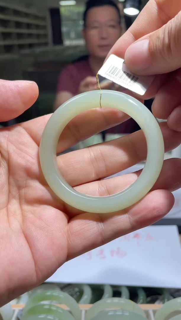 未镶嵌手镯和田玉50-51圈口 0135