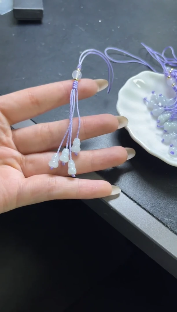 【闪购商品】翡翠挂件未镶嵌32650多样性发一