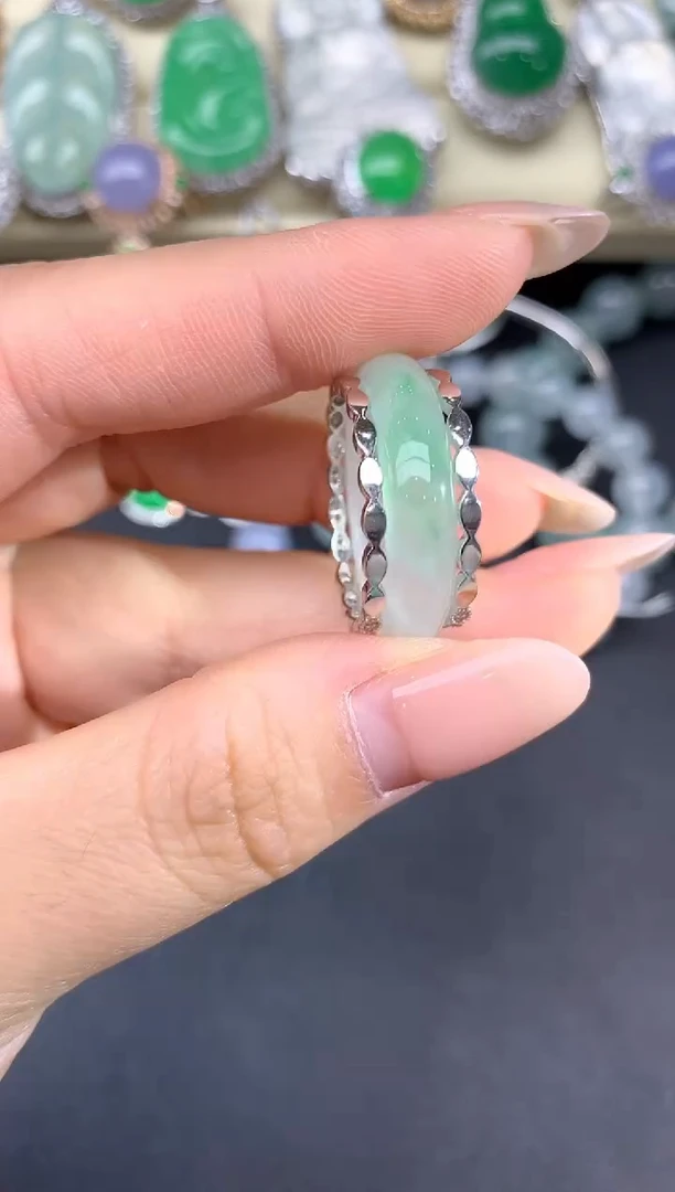 翡翠戒圈18K金镶嵌370-雪姐翡翠天天见