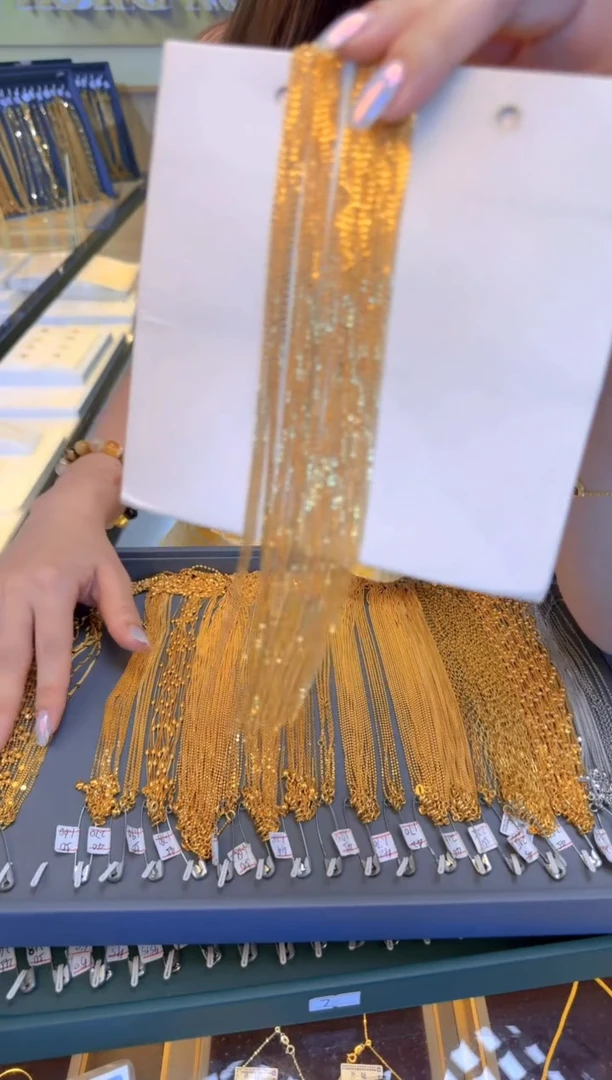 福利45cm固定闪o链1.08g（多样性发货）