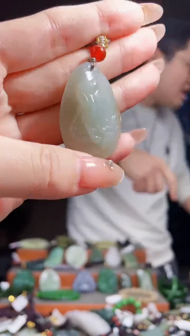 【闪购商品】和田玉颈饰未镶嵌拍一发一