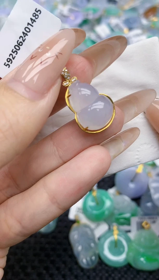 翡翠18K金镶嵌颈饰477   天然翡翠A货