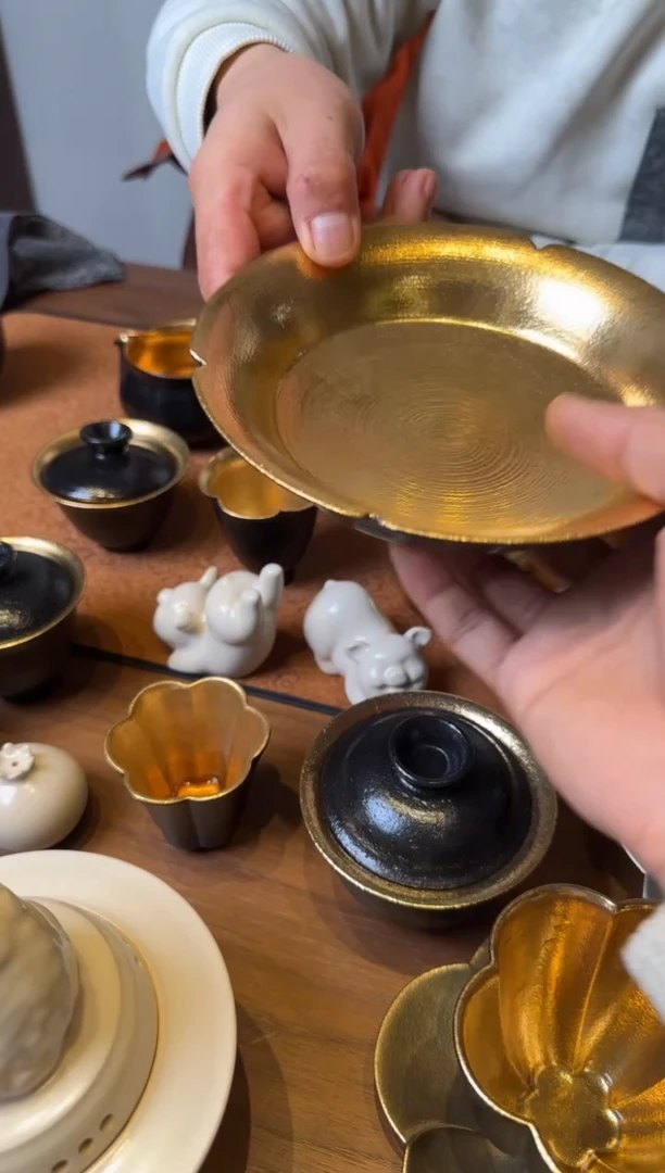 预售 霖松堂 赤金 花口壶承