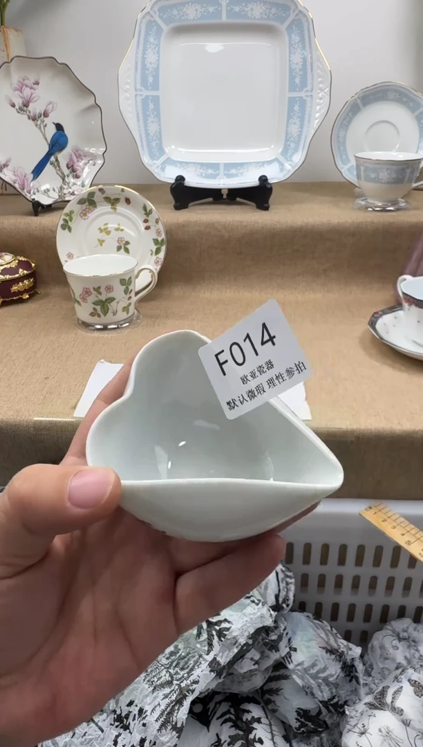 瓷片（***）瓷片瓷片瓷片 F014