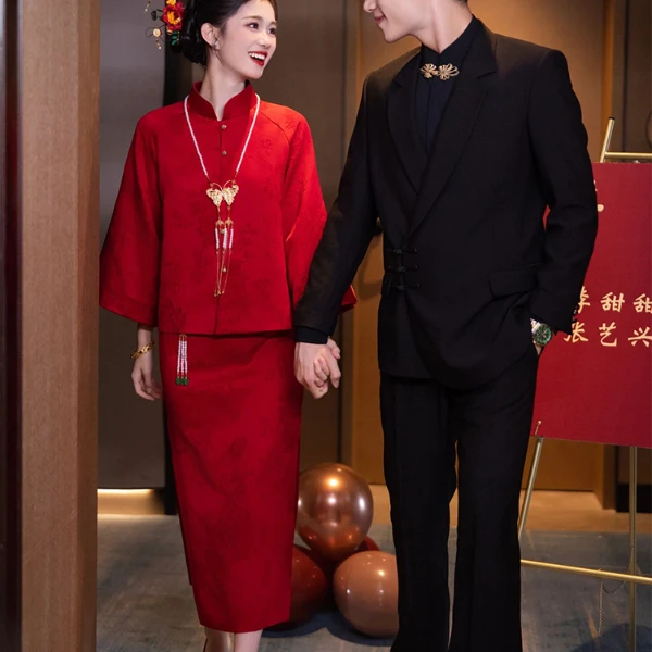 套装敬秋冬新娘2025新款高级感新中式旗袍红色订婚礼服裙显白回门