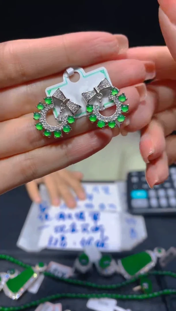 【闪购商品】定制翡翠未镶嵌207多样性发货（发其一）