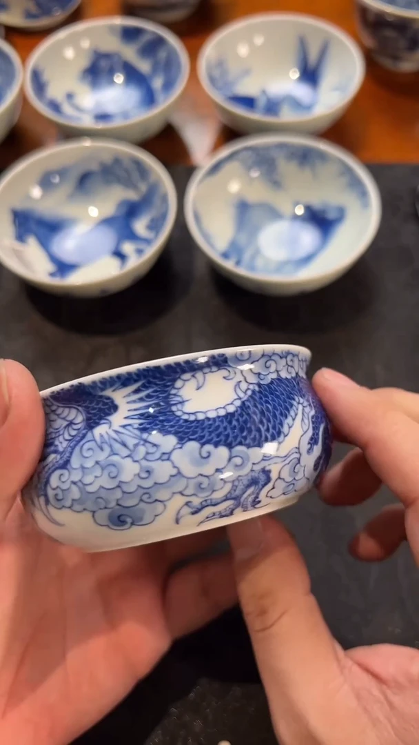 【闪购商品】陶瓷盖子款龙的杯子