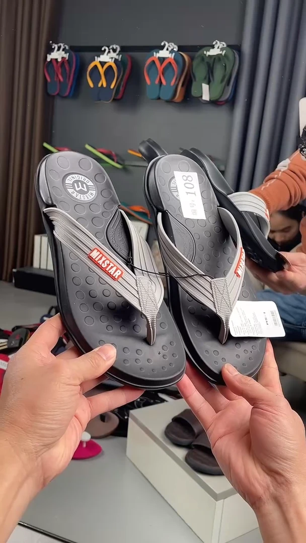 PVC-编号108-断码拖鞋（适合运动鞋38-39码）