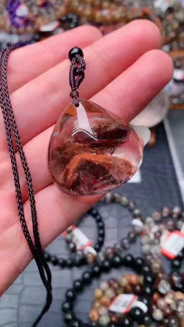 【闪购商品】水晶吊坠(赠链)未镶嵌46