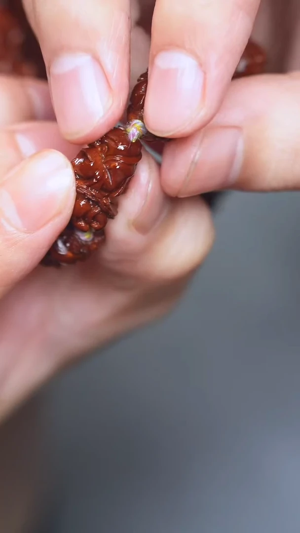 【闪购商品】橄榄核吊坠罗汉小子43号