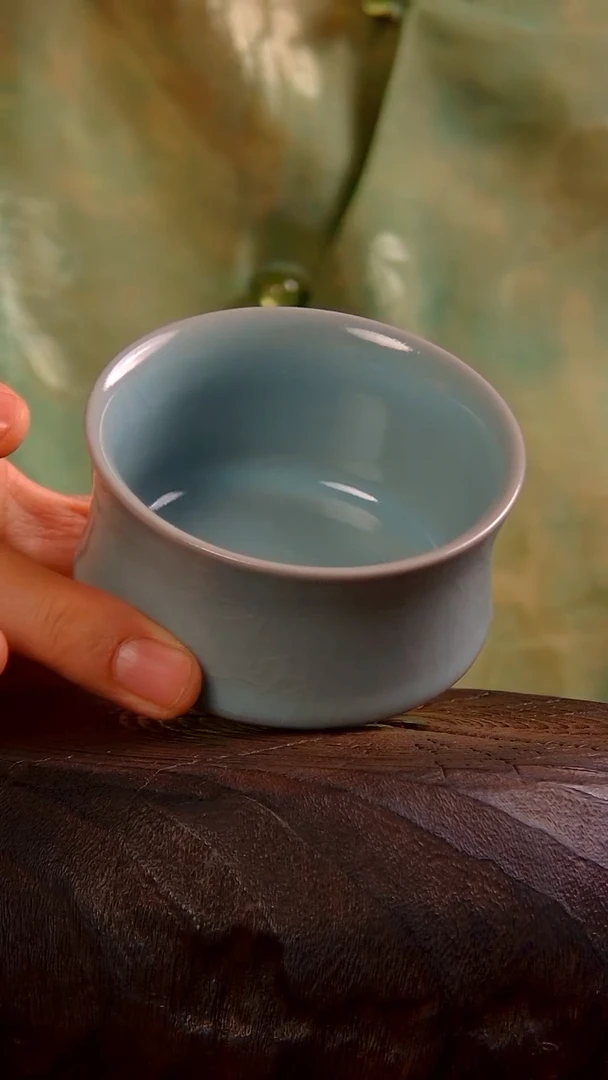 375带款矮束腰杯 杨........