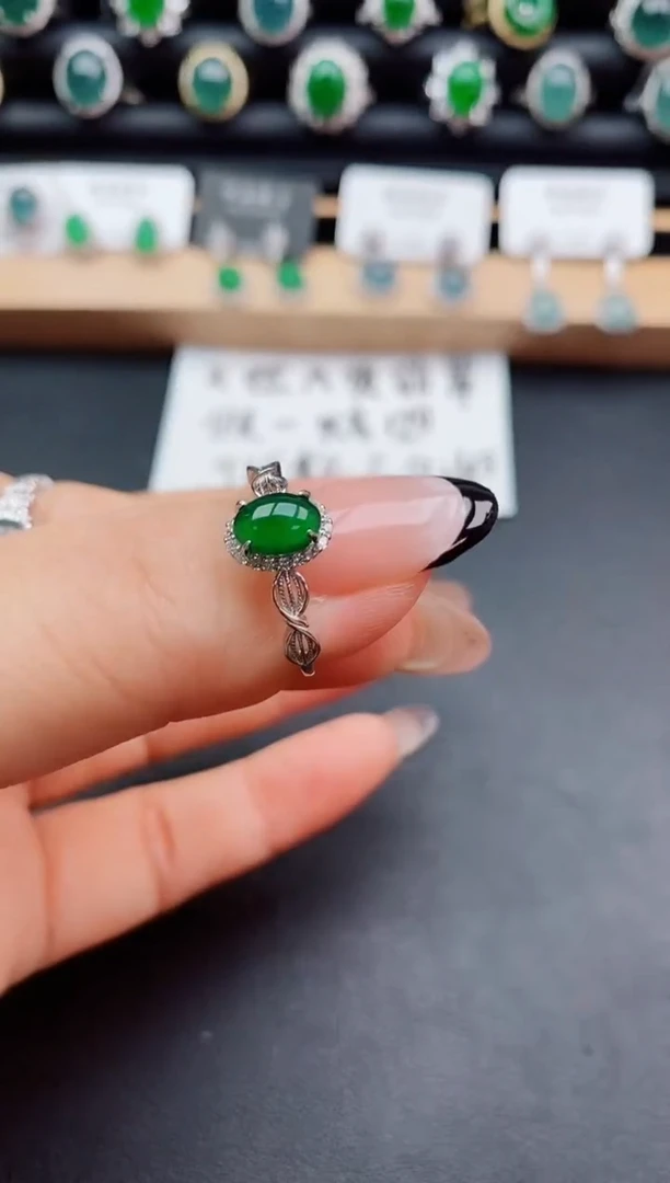 翡翠戒指银S925镶嵌508500