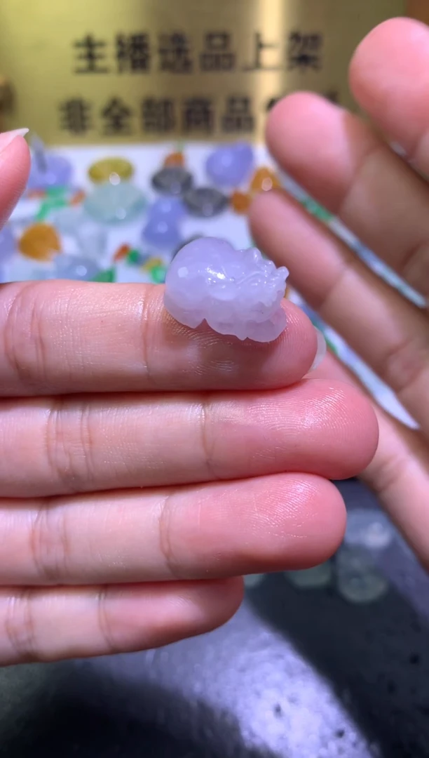 未镶嵌定制翡翠毛货