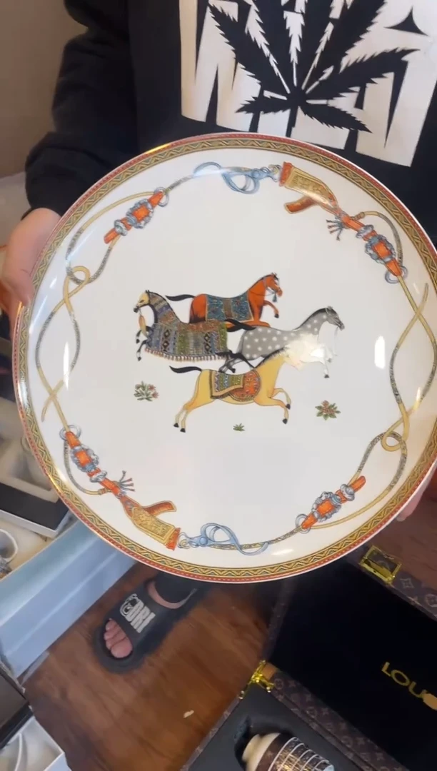 杯鸿辉家品牌瓷器，京东包邮！